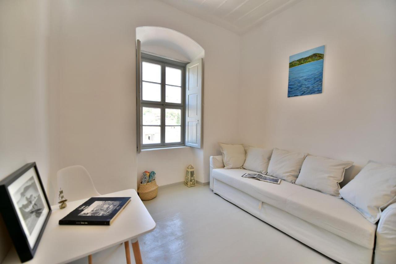 Hydra Art Suites Luaran gambar